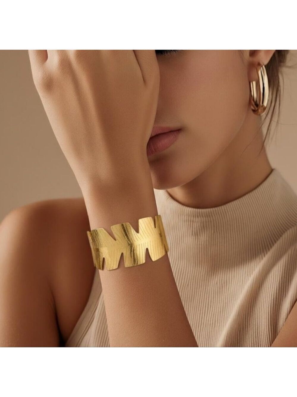 Stainless Steel Bangle Waterproof & Fade-Resistant w/Plating Hypoallergenic